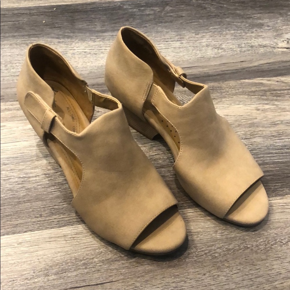 Natural Soul by Naturalizer Daya Heels